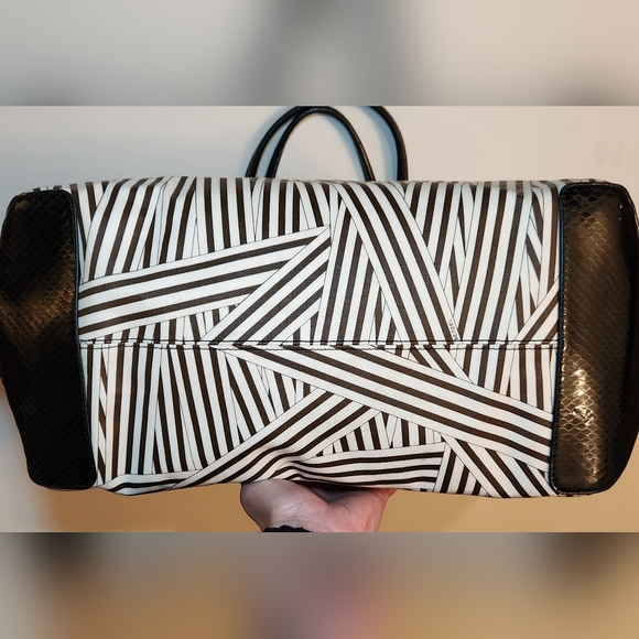 Henri bendel disturbed tote - Picture 7 of 9